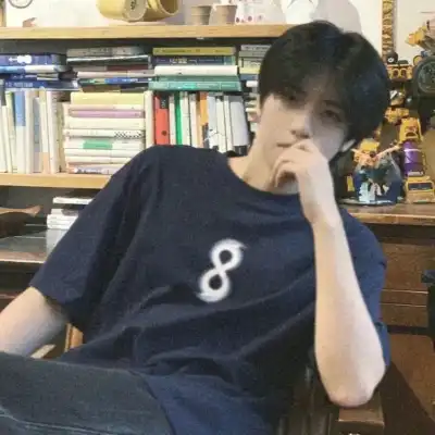 龙梦蔚